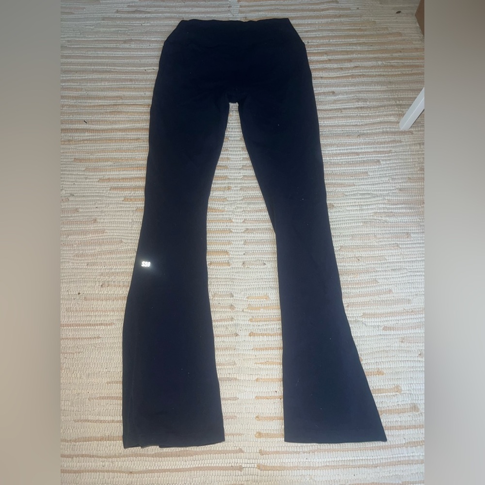 SPLITS 59 NAVY FLAIR LEGGINGS SIZE MEDIUM SHORT